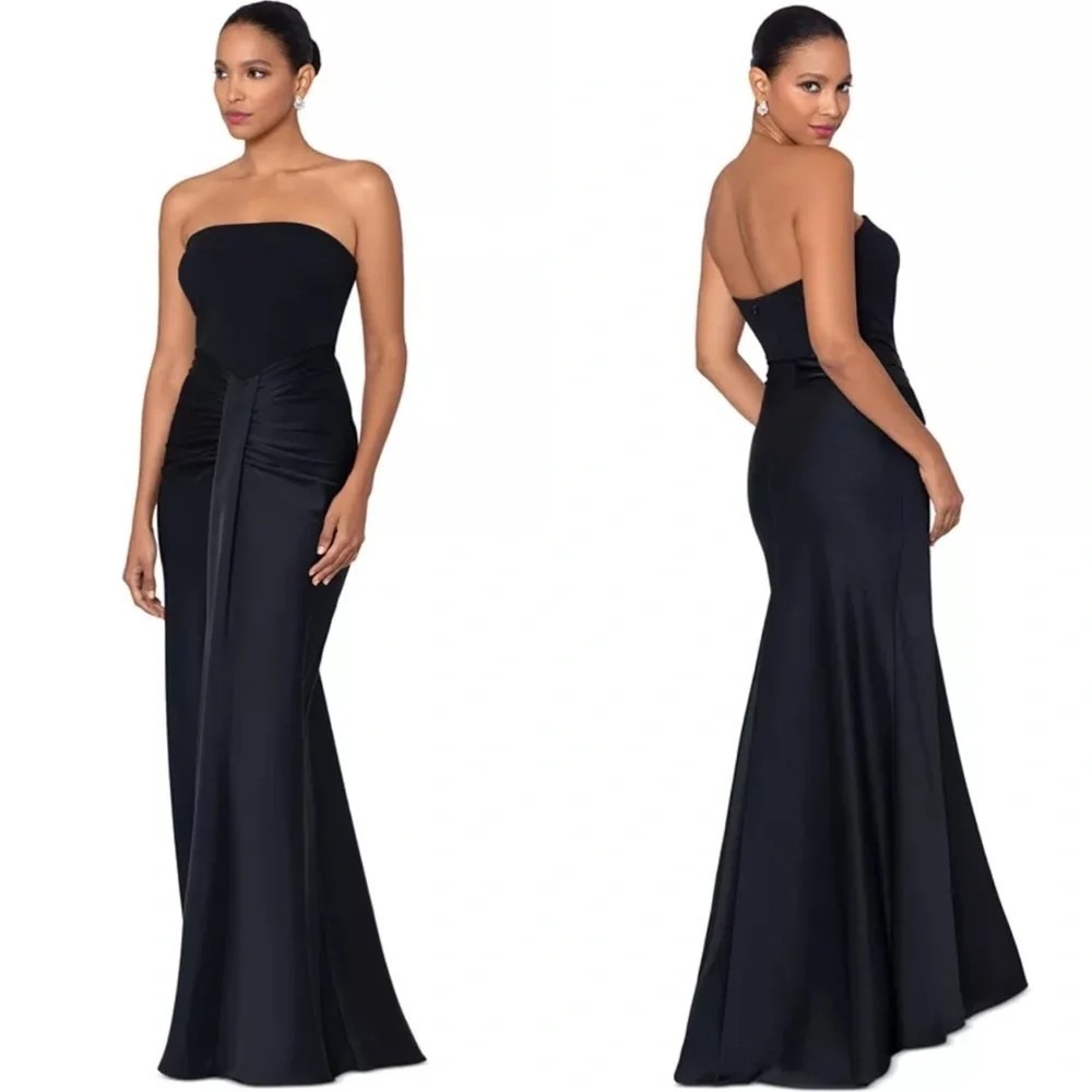 Betsy & Adam 10 Black Strapless Satin Draped Ruched Column Evening Gown Formal
